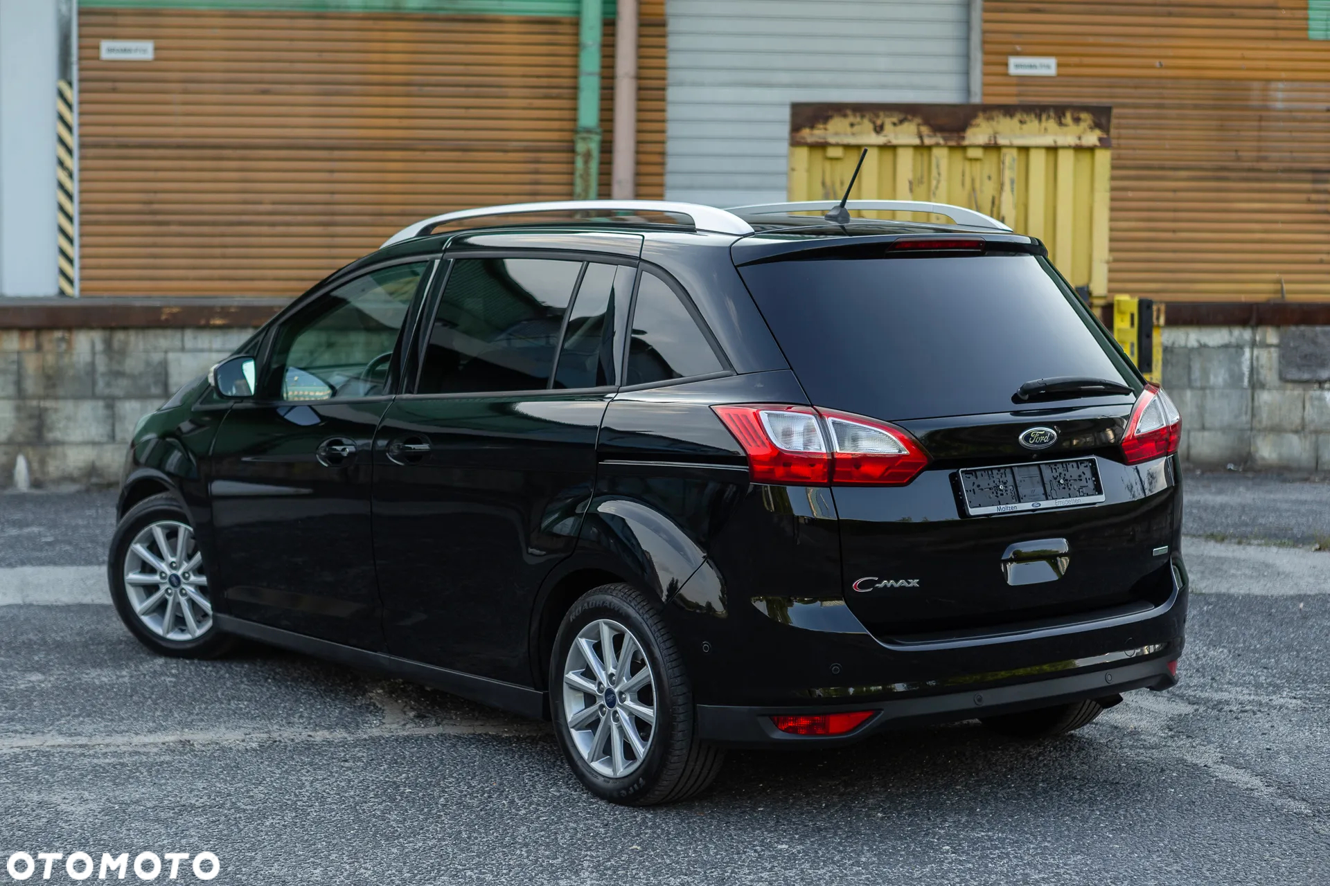 Ford Grand C-MAX - 15
