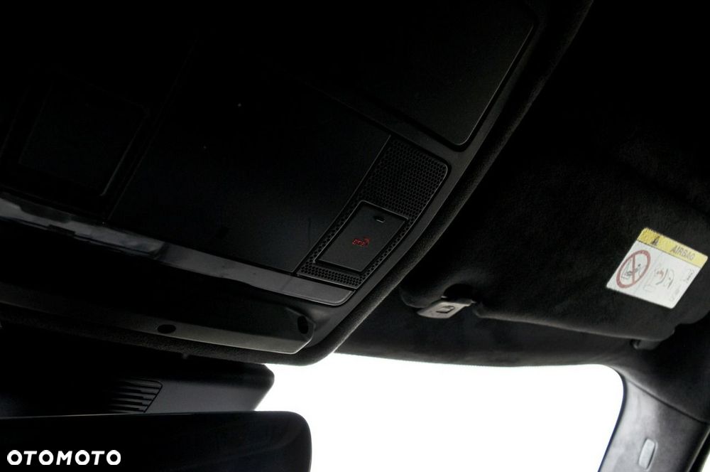 Jaguar F-Pace 20d Portfolio - 23