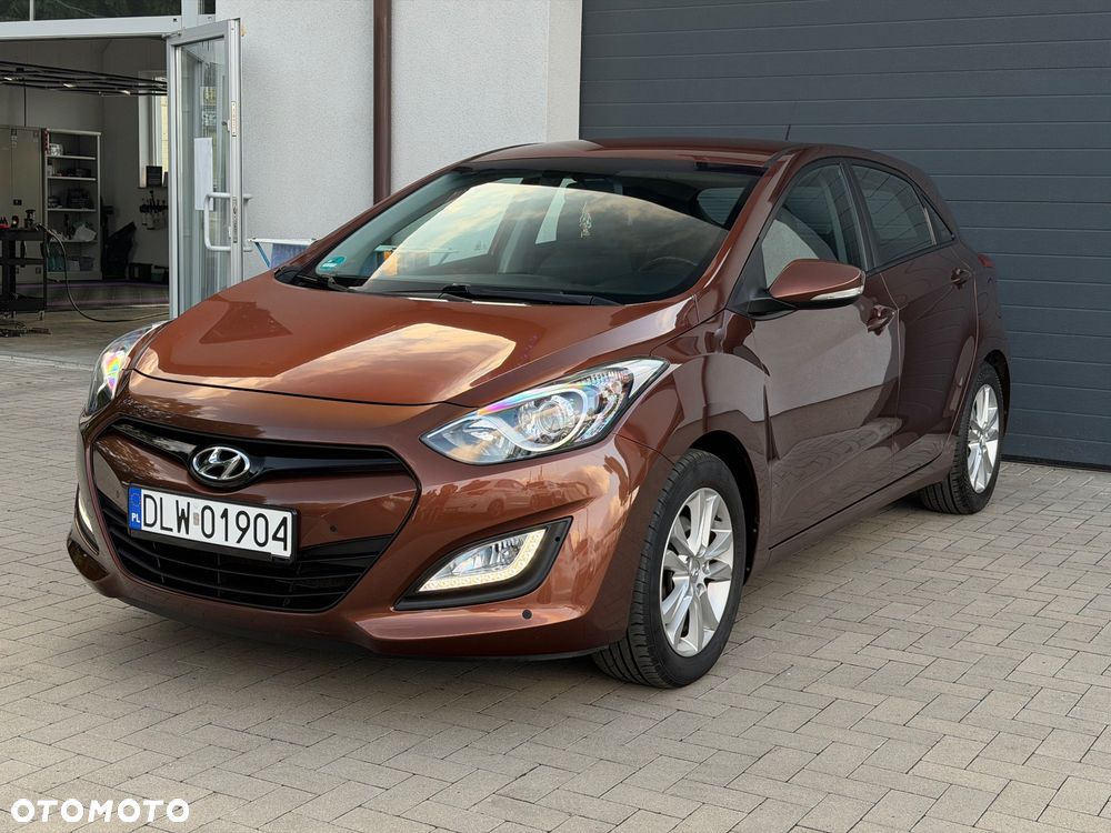 Hyundai i30 1.4 Premium - 1