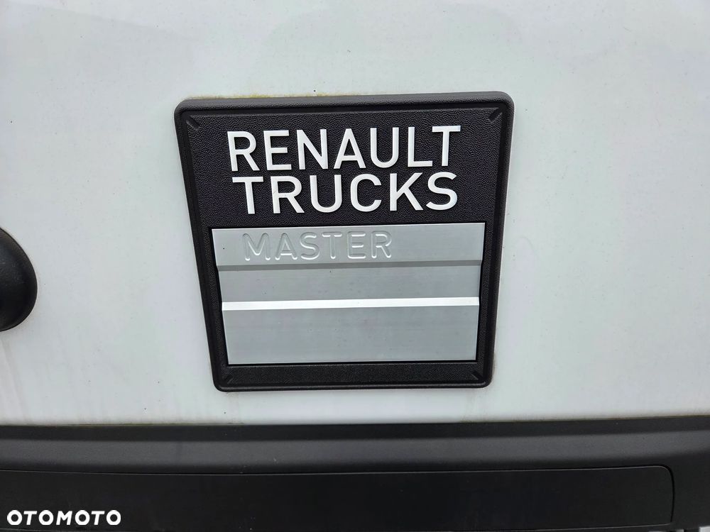 Renault Master - 23
