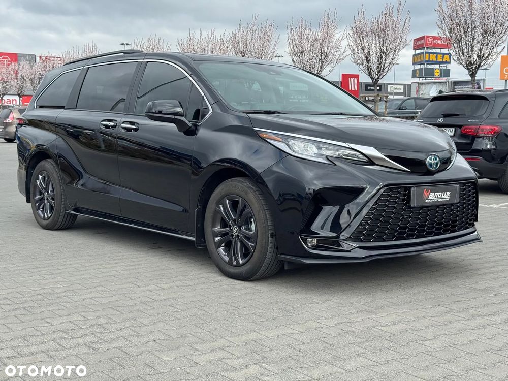 Toyota Sienna - 33