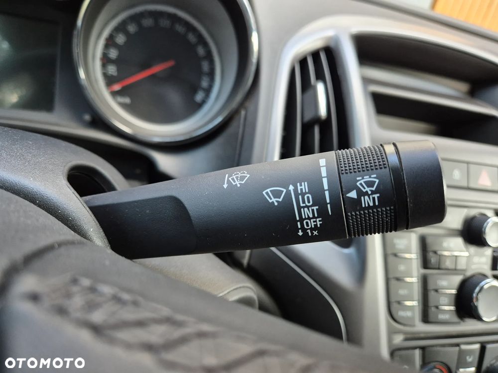 Opel Astra 1.4 T EU6 - 15