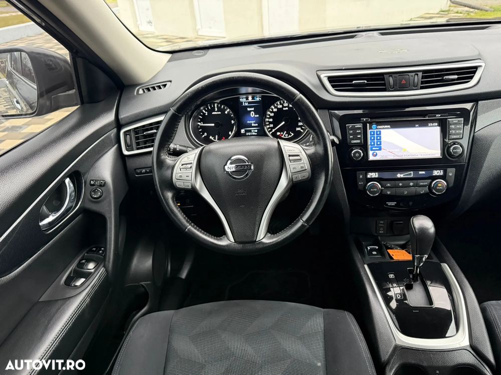 Nissan X-Trail 1.6 dCi Xtronic 360 - 12