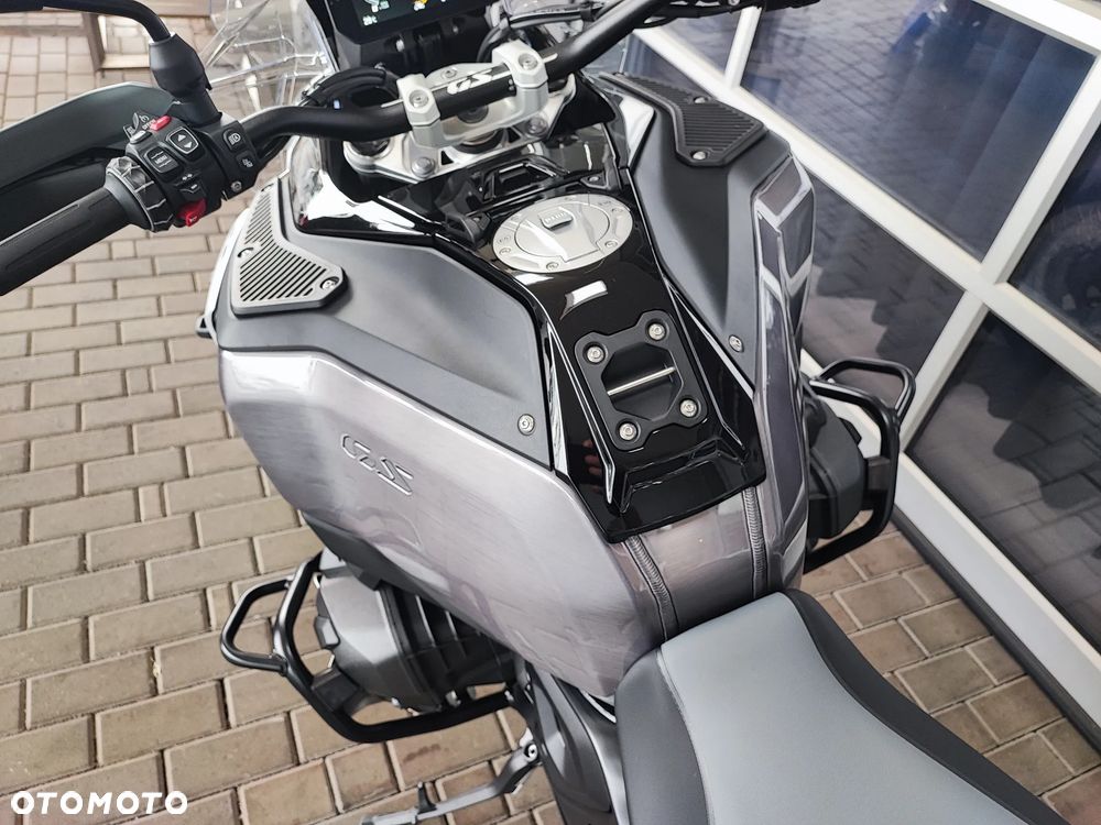 BMW R - 12