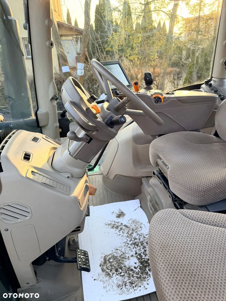 John Deere 6195R - 19