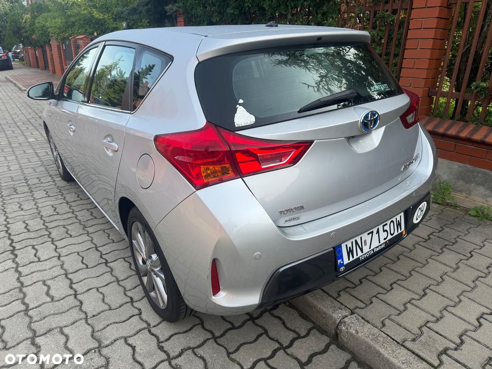 Toyota Auris - 2