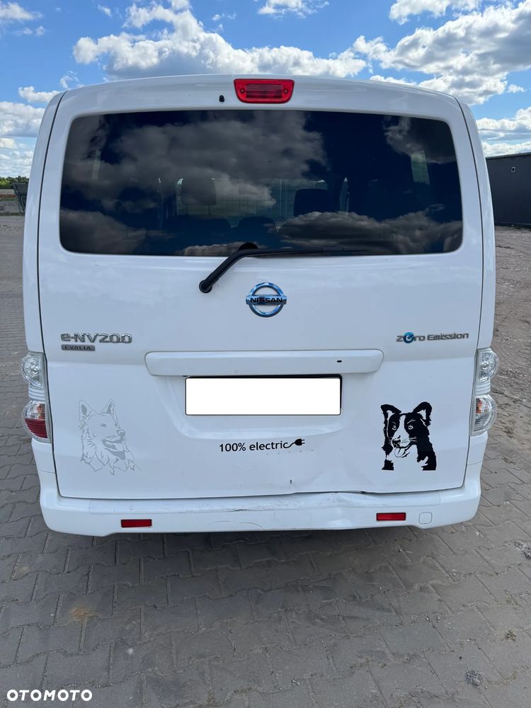 Nissan NV200 - 4