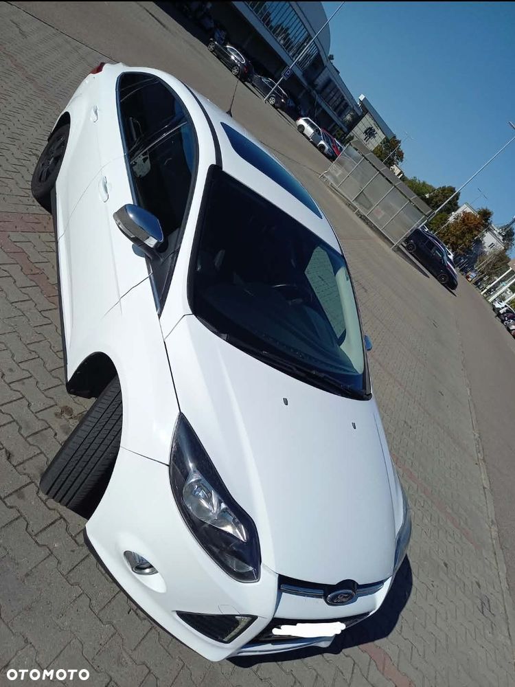 Ford Focus 2011 photo 5