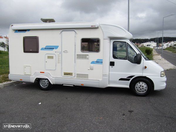 CI International Elliot Cama francesa e duche separado - 18