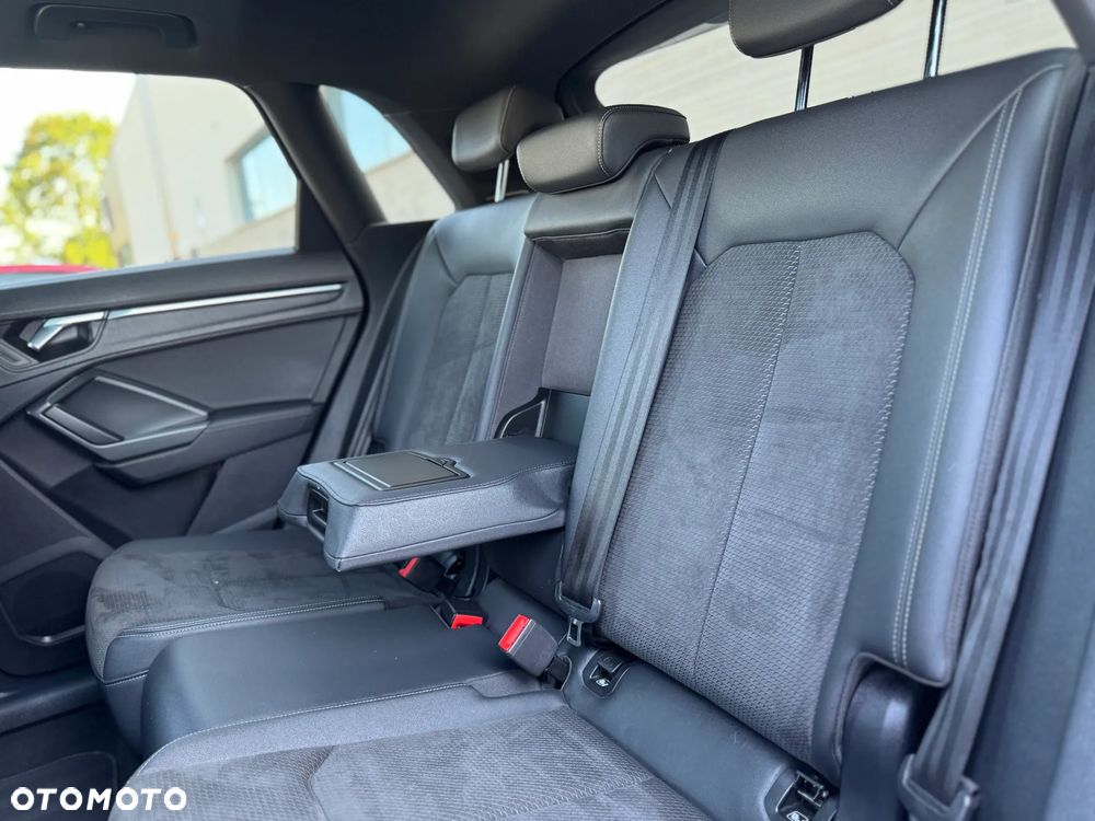 Audi Q3 45 TFSI e S Line S tronic - 28