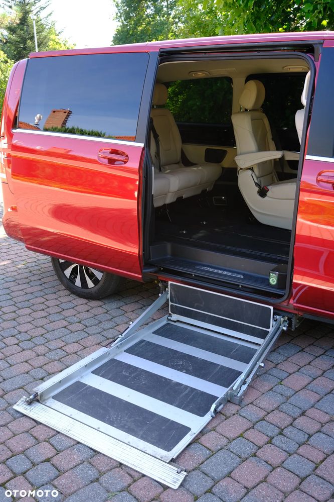 Mercedes-Benz Klasa V 300 d 4-Matic Avantgarde 9G-Tronic (d³ugi) - 15