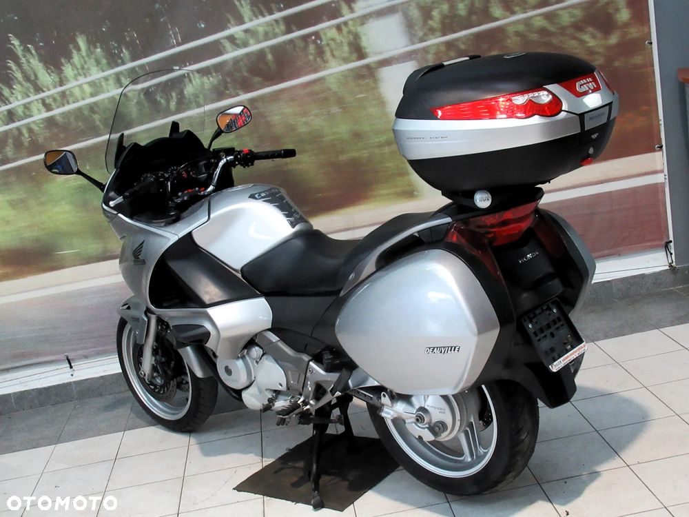 Honda Deauville - 5
