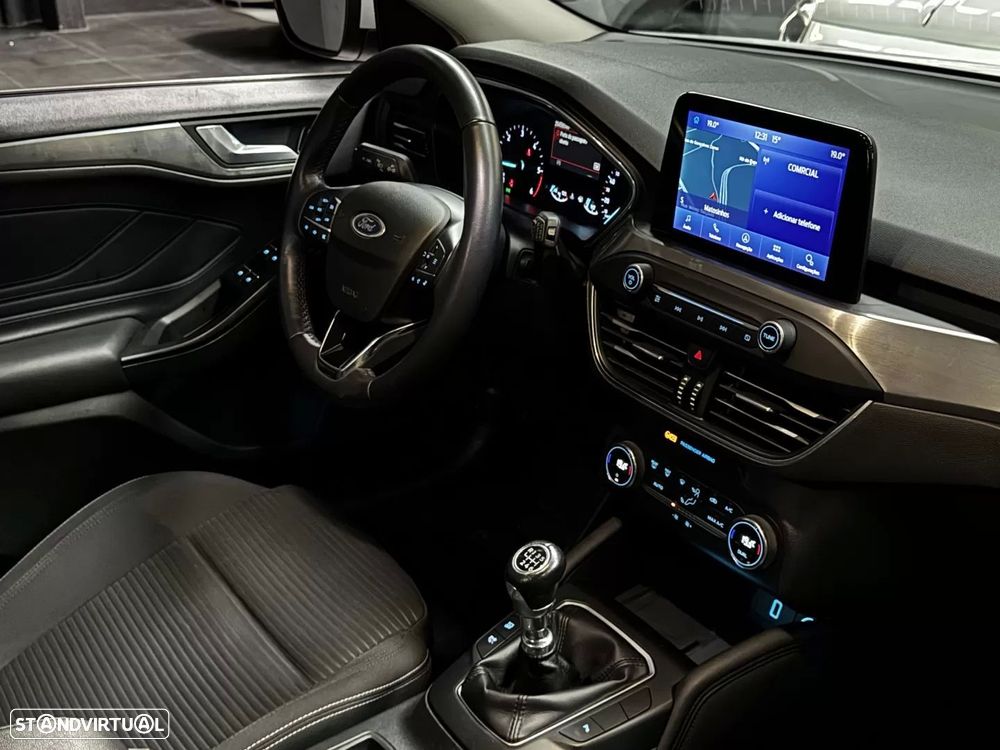 Ford Focus SW 1.5 TDCi EcoBlue Titanium - 35