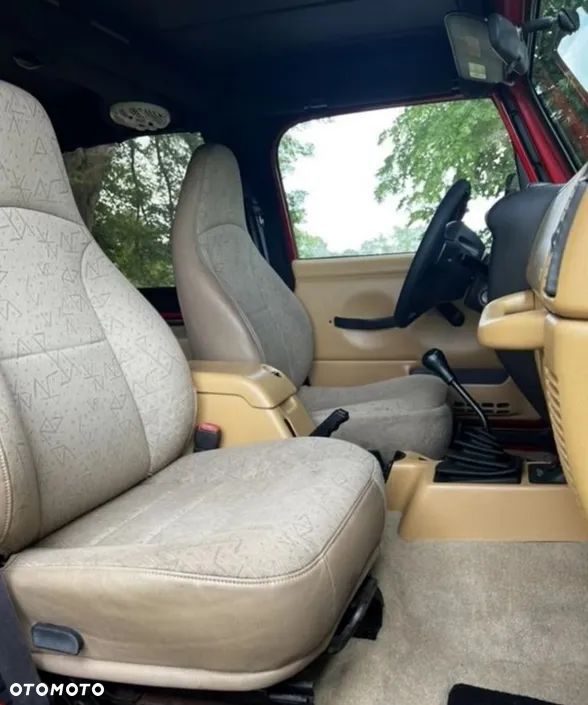 Jeep Wrangler 4.0 Sport - 6