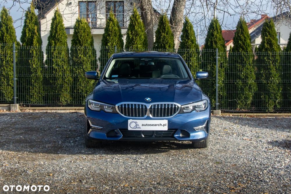 BMW Seria 3 320d xDrive Luxury Line - 2