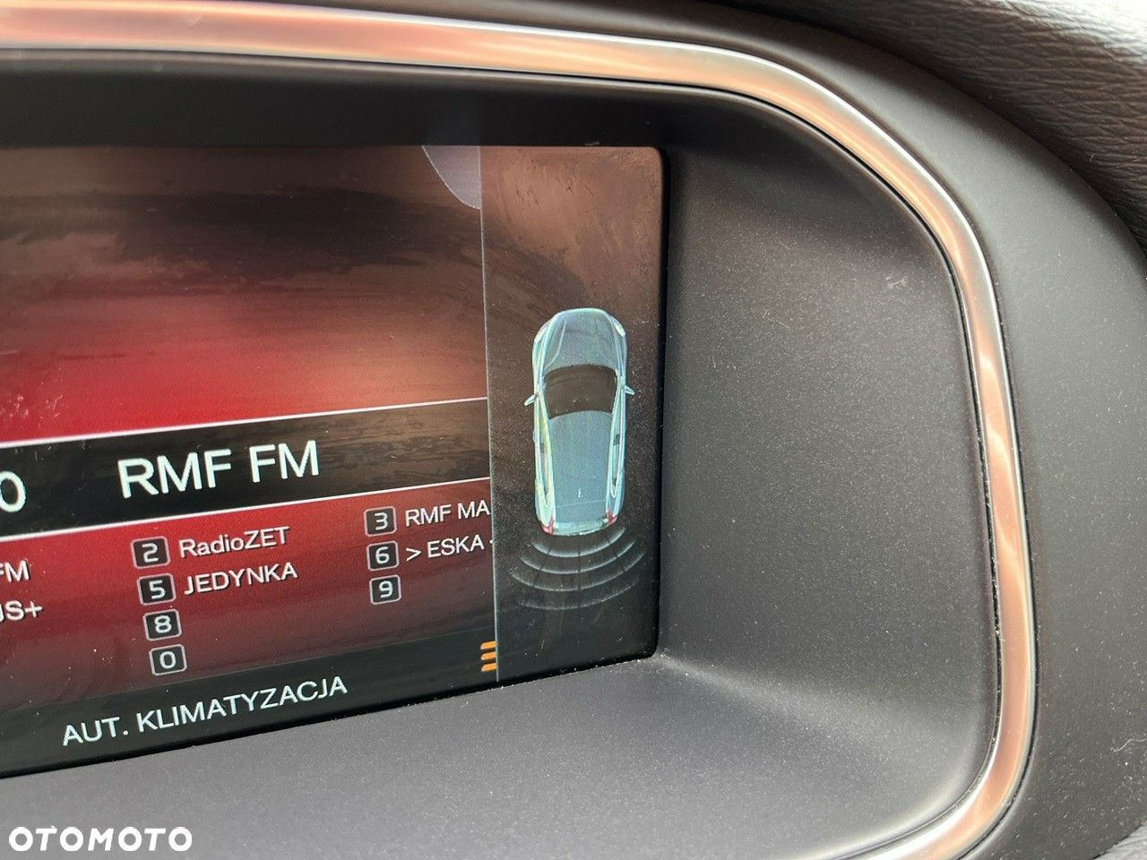 Volvo V40 D2 Momentum - 23
