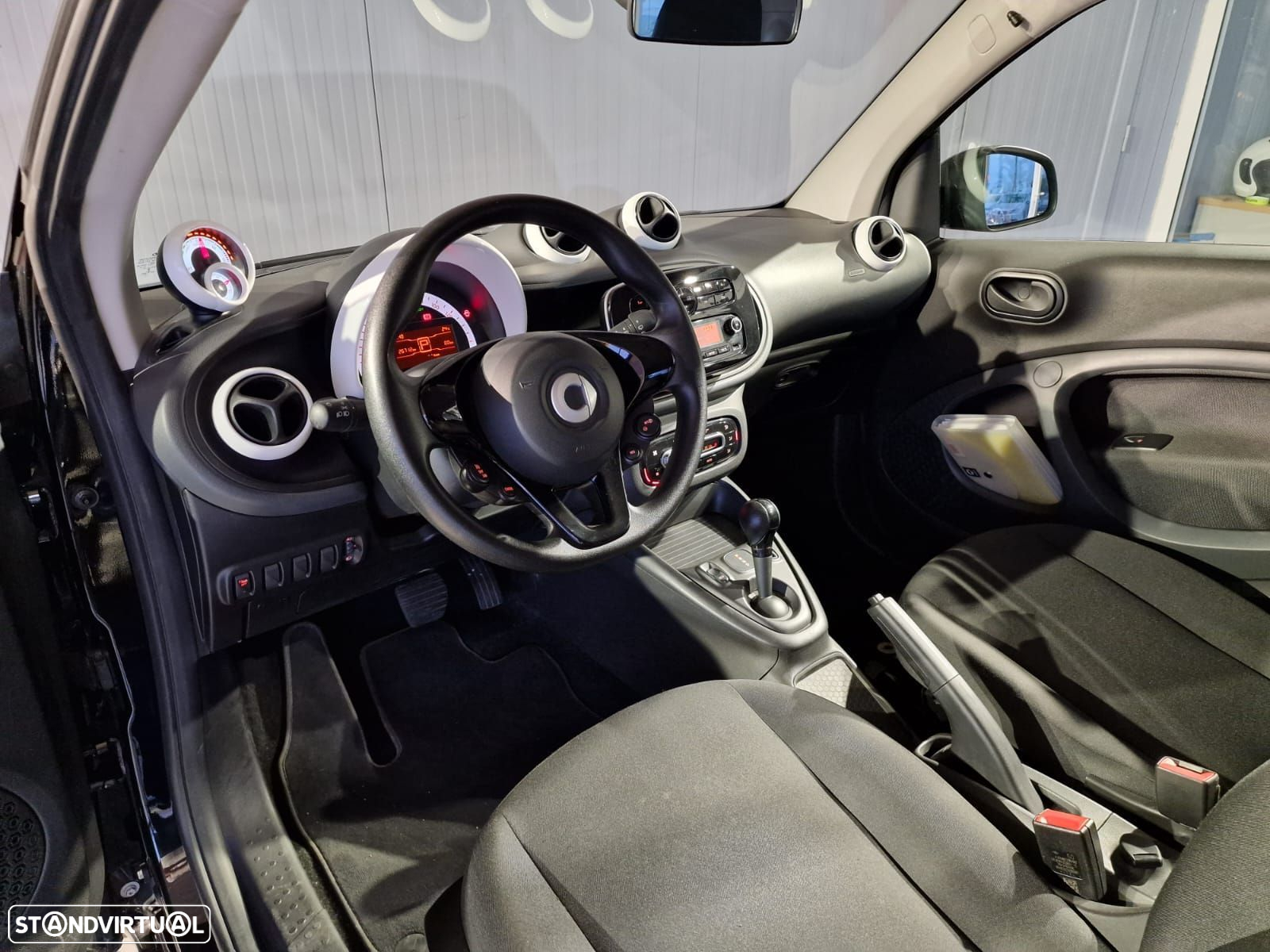 Smart ForTwo Coupé Electric Drive Prime - 16