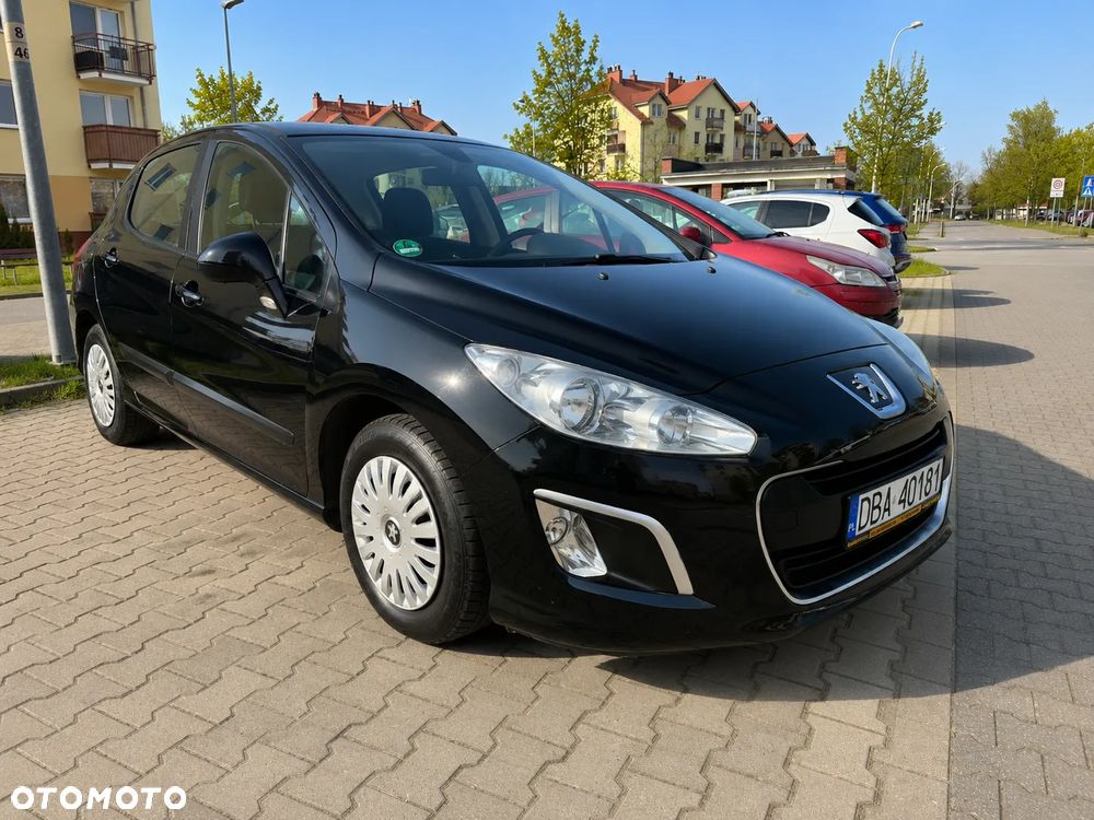 Peugeot 308 - 1