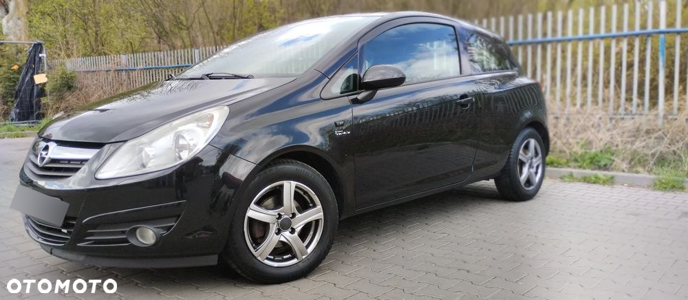 Opel Corsa 1.4 16V Cosmo - 8