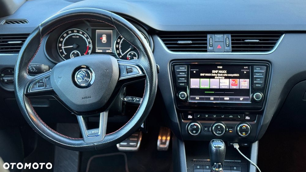 Skoda Octavia 2.0 TDI (Green tec) DSG RS - 27