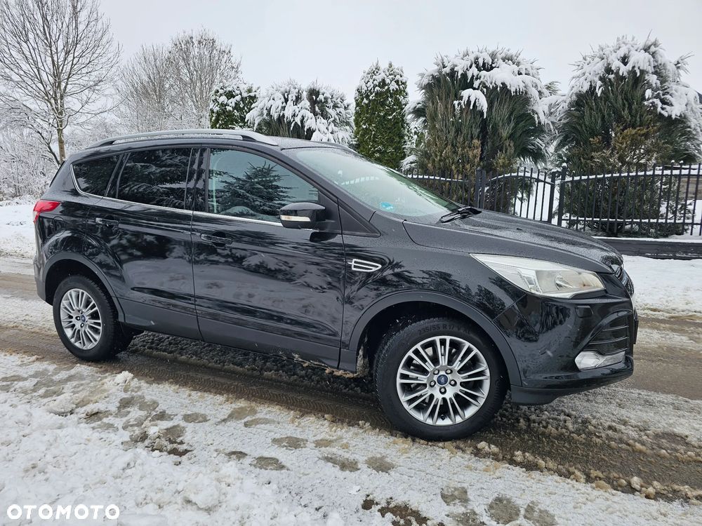 Ford Kuga 2.0 TDCi 2x4 Titanium - 19