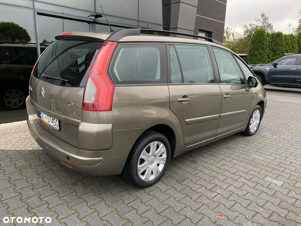 Citroën C4 Grand Picasso 1.8 16V Confort - 4