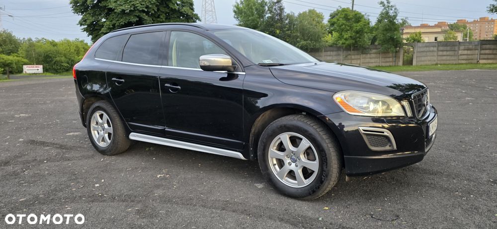 Volvo XC 60 D4 RDesign - 23