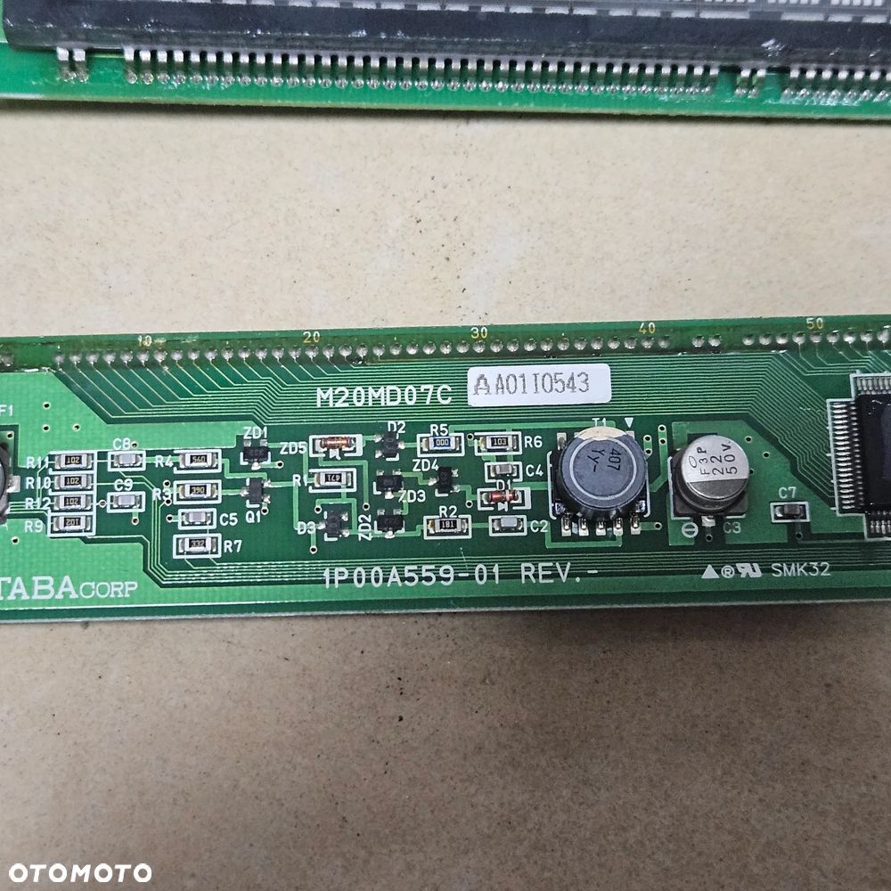 WYŚWIEDLACZ / M20MD07C / MAN - 3