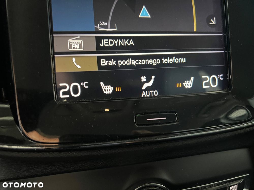 Volvo XC 40 - 16