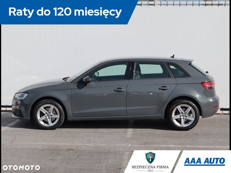 Audi A3 Sportback - 3