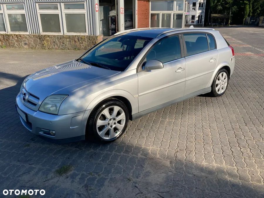 Opel Signum 2.0 T - 2