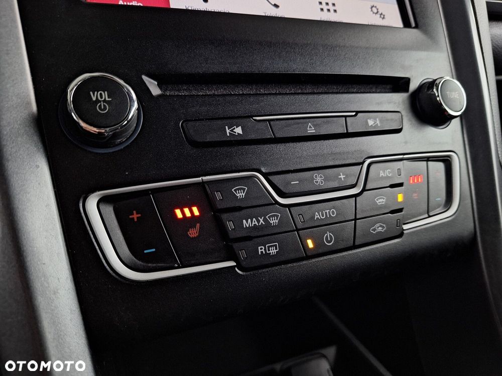 Ford Mondeo 1.5 EcoBoost Titanium - 26
