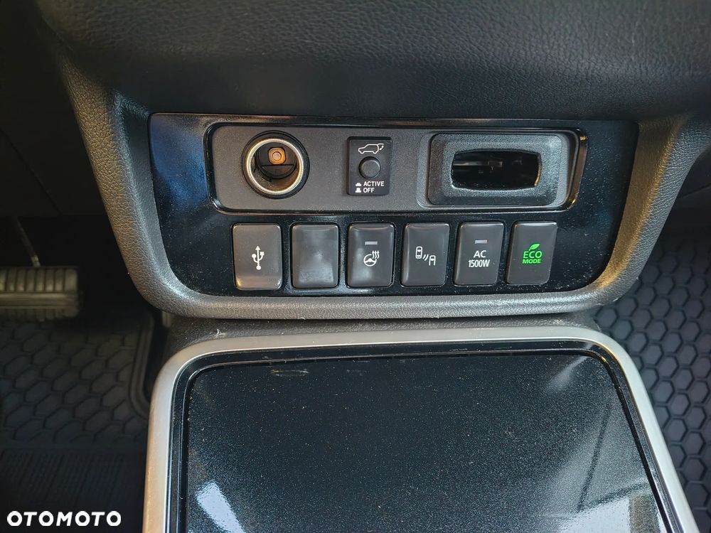 Mitsubishi Outlander - 20