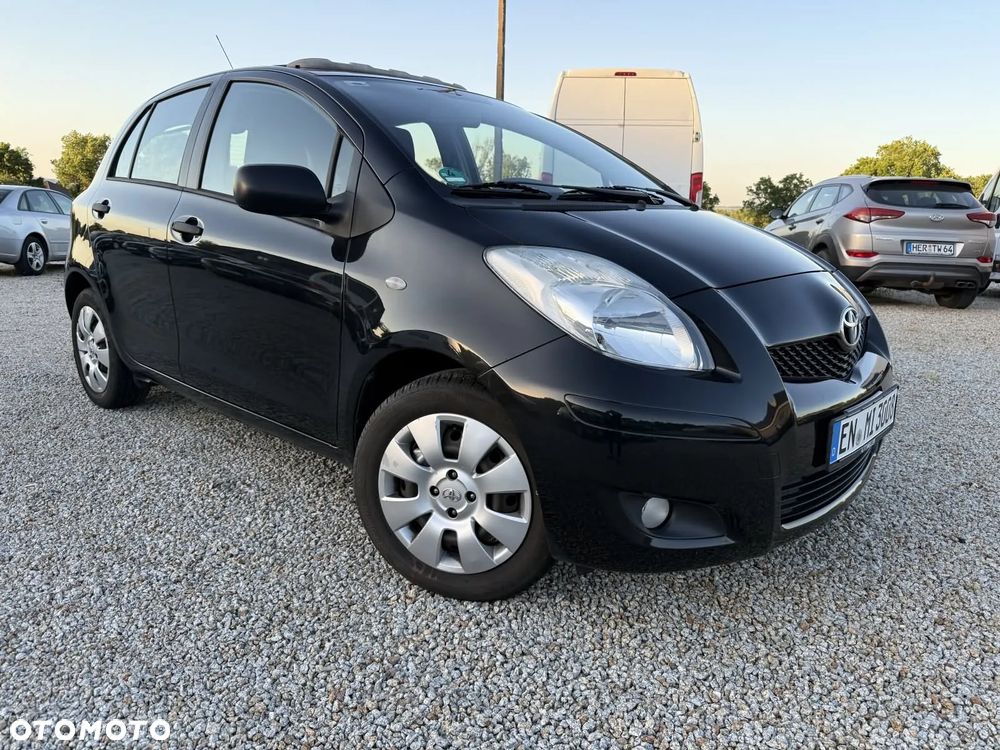 Toyota Yaris 1.0 VVT-i Cool - 2