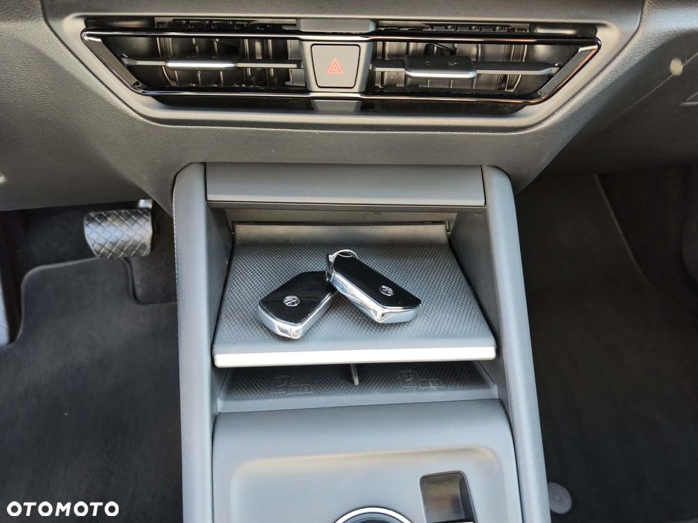 Volkswagen Tiguan 1.5 eHybrid PHEV 150kW Life DSG - 39