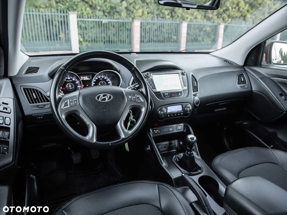 Hyundai ix35 1.6 2WD UEFA EURO 2012 Edition - 25