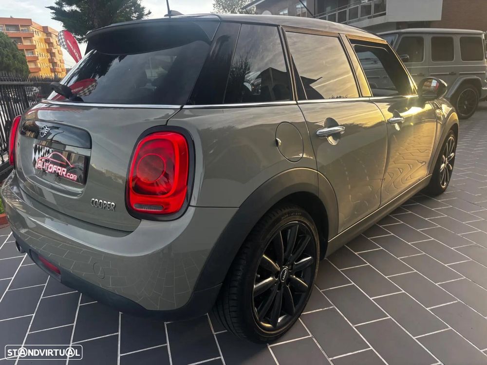 MINI 5 Portas Cooper Premium Yours Auto - 31