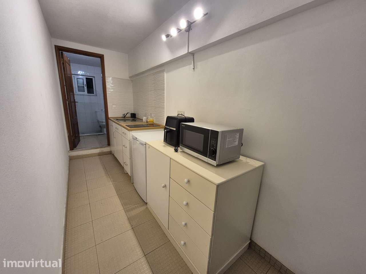 Quarto, Corroios, Rua Gama Pinto - Grande imagem: 3/5
