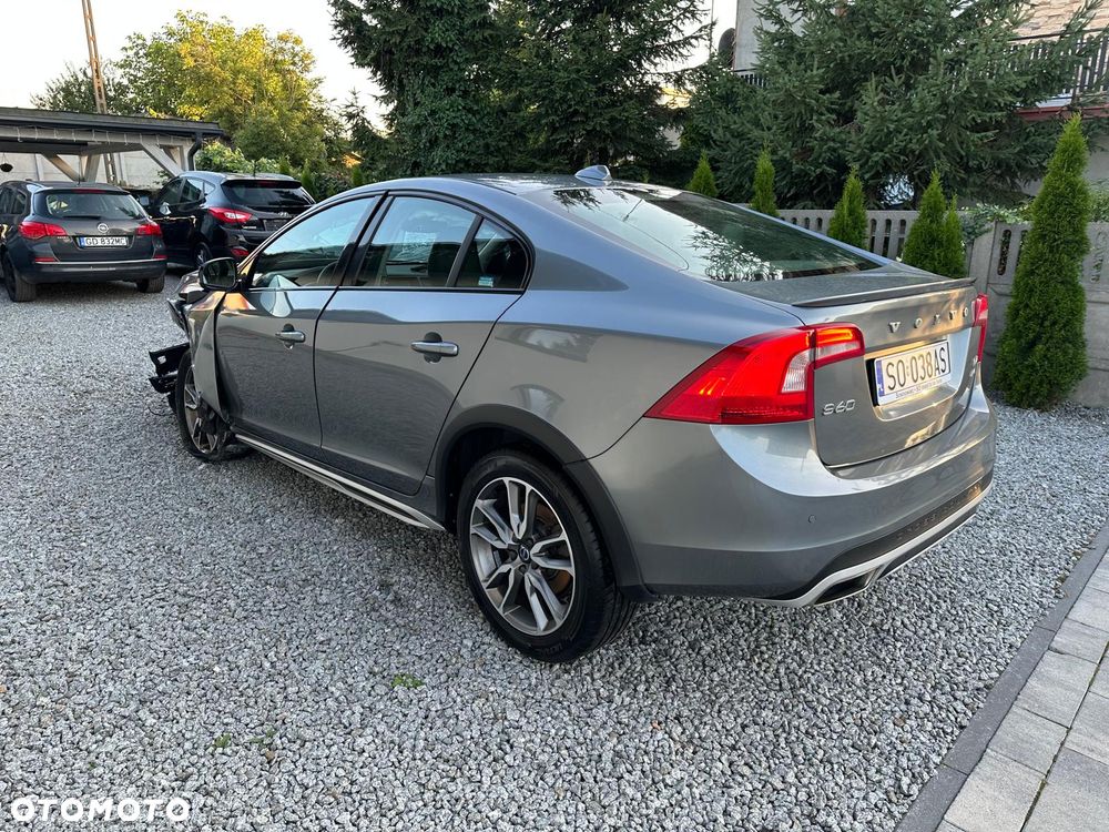 Volvo S60 D4 AWD Drive-E Dynamic Edition (Momentum) - 14