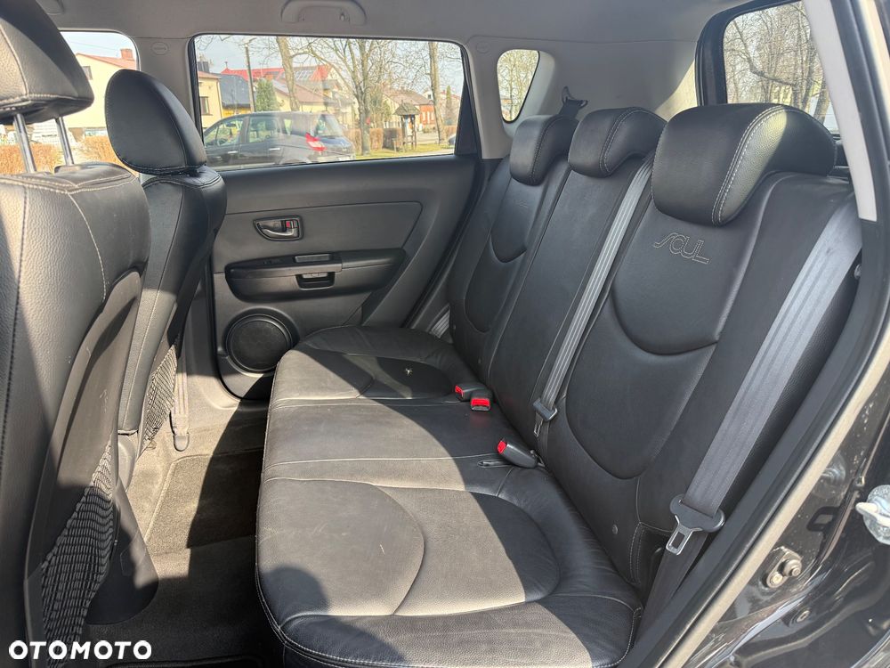 Kia Soul 1.6 M - 12