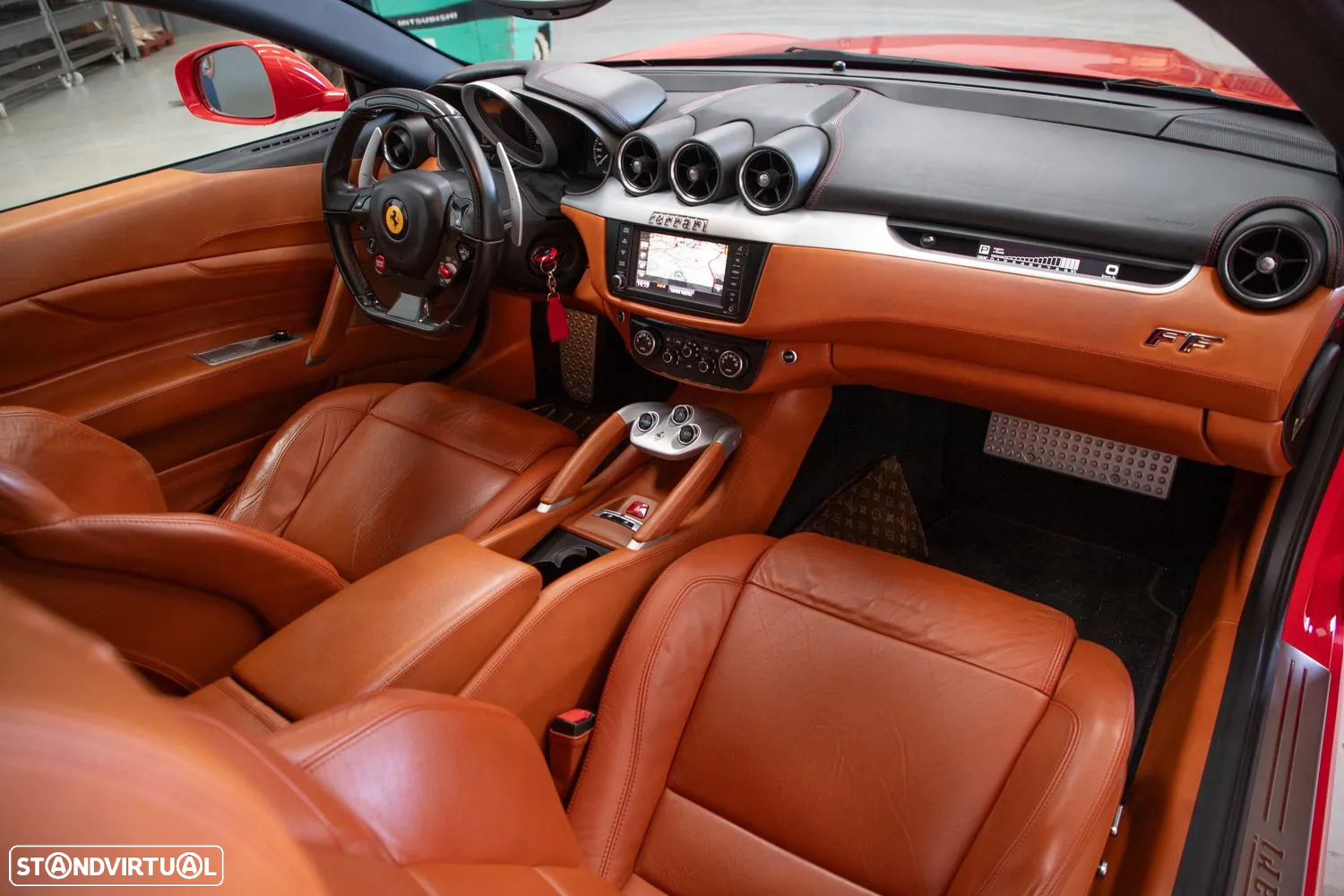Ferrari FF - 14