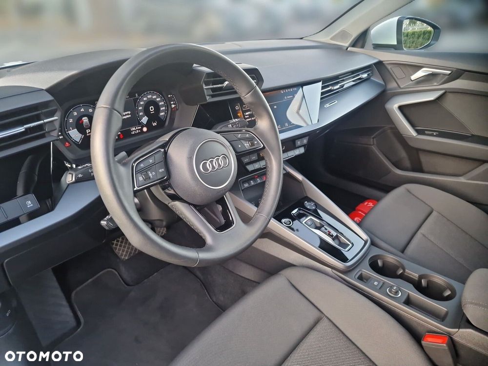 Audi A3 Sportback 30 TFSI mHEV S tronic - 10