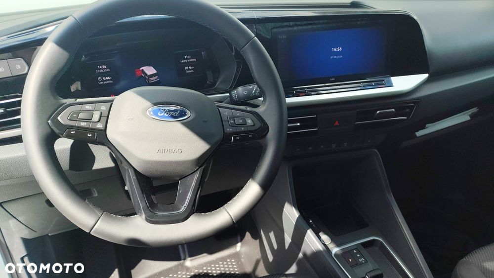 Ford Trasnsit Connect - 8