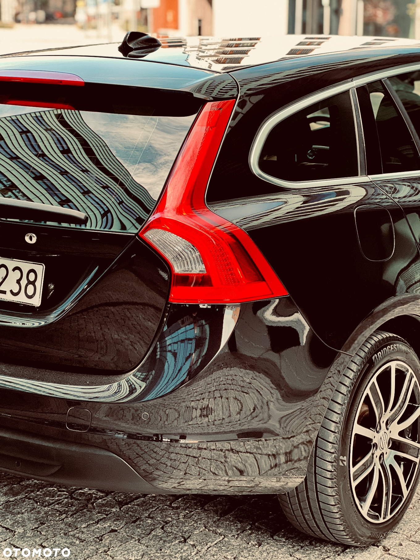 Volvo V60 - 16