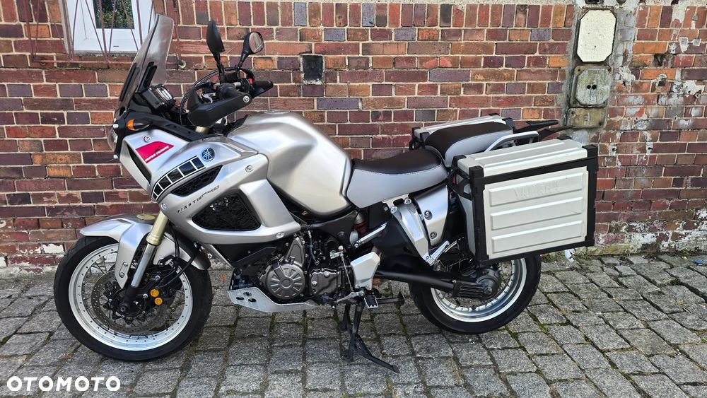 Yamaha XTZ - 1