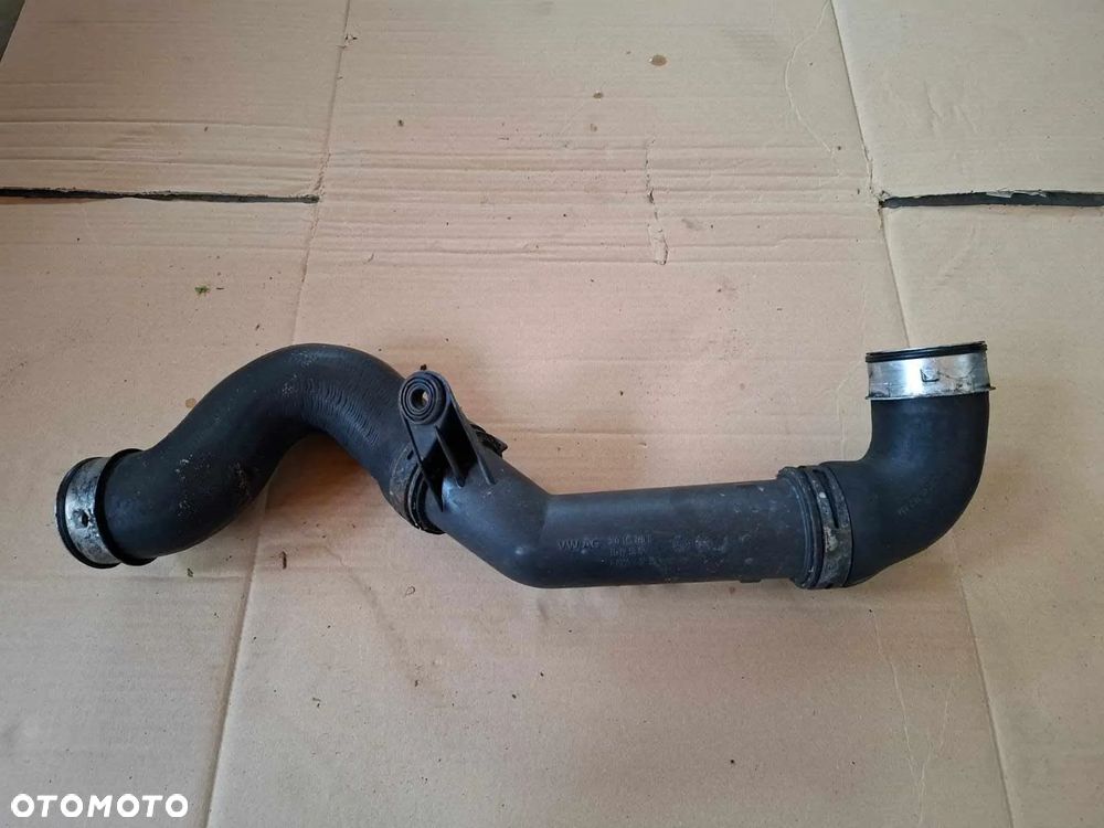PRZEWÓD POWIETRZA RURA INTERCOOLERA VW GOLF V AUDI A3 SEAT LEON TOURAN 1,9 TDI 2,0 TDI PASSAT B6 3C0145770B - 1