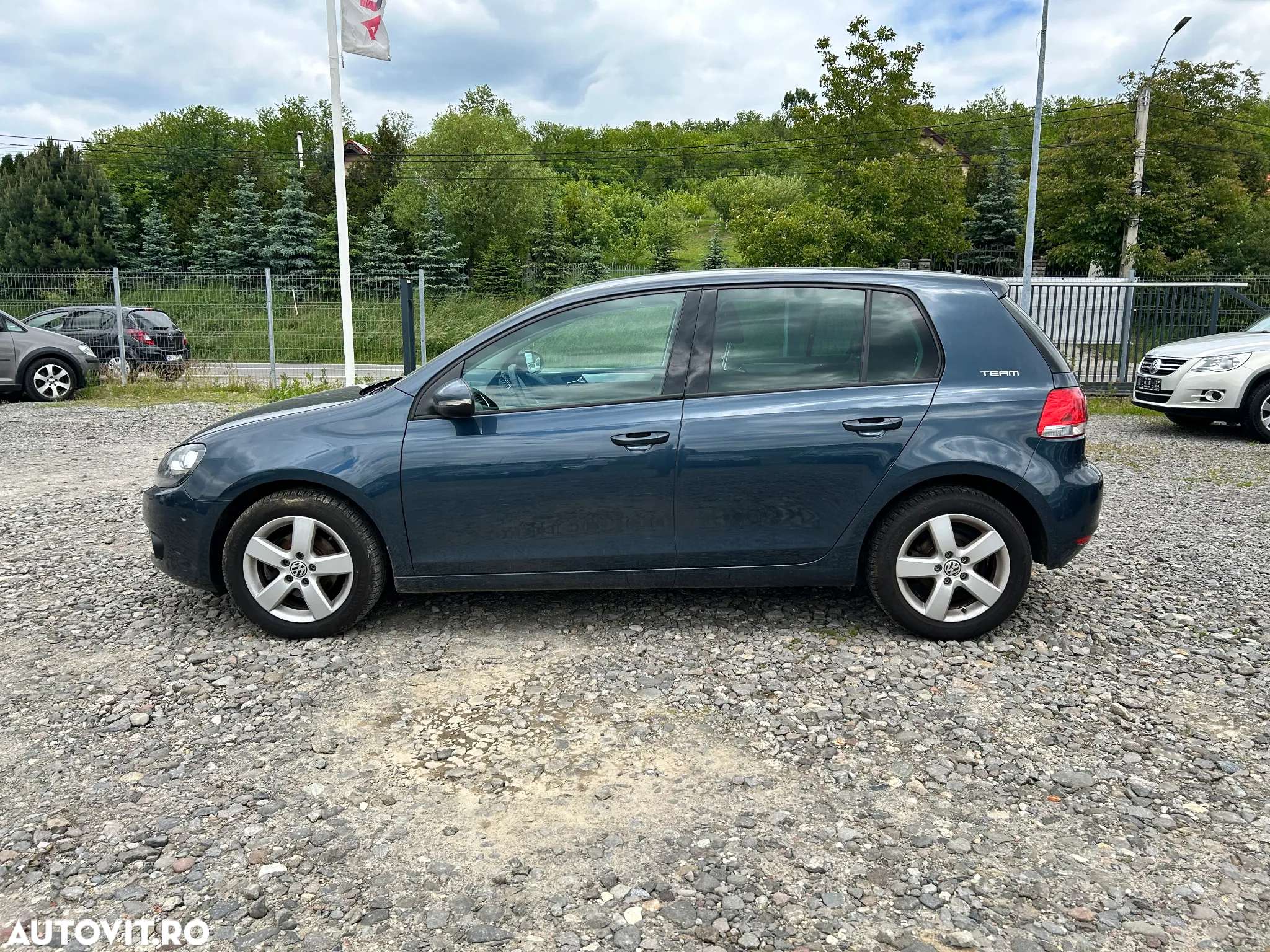 Volkswagen Golf 1.6 TDI DPF BMT Trendline - 2