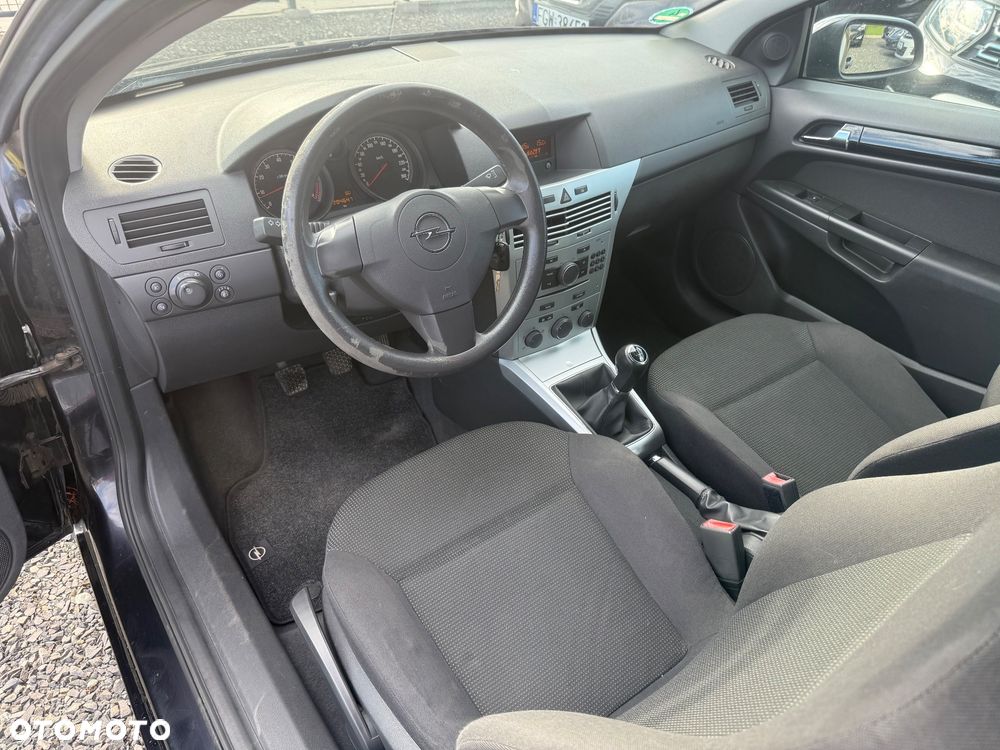 Opel Astra - 17