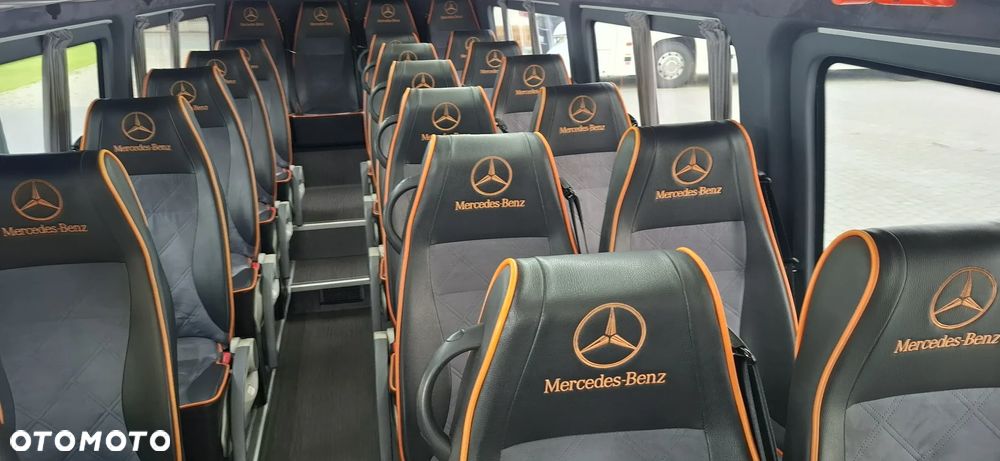 Mercedes-Benz SPRINTER - 2