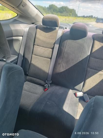 Honda Accord 2.4 LX - 6